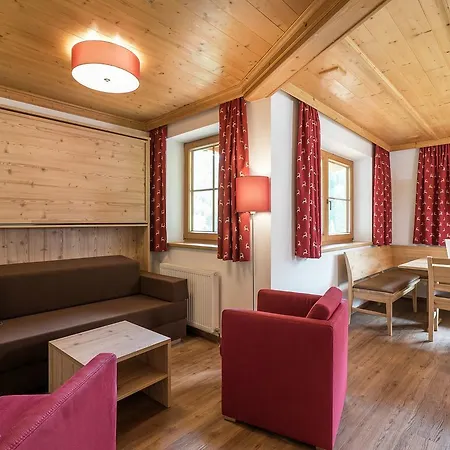 Σπίτι διακοπών Luxurious Holiday In Saalbach-hinterglemm With Barbecue Viehhofen