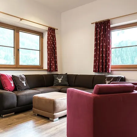 Luxurious Holiday In Saalbach-hinterglemm With Barbecue