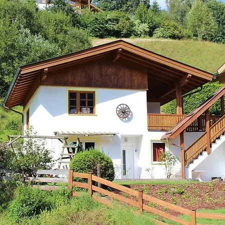 Σπίτι διακοπών Luxurious Holiday In Saalbach-hinterglemm With Barbecue *