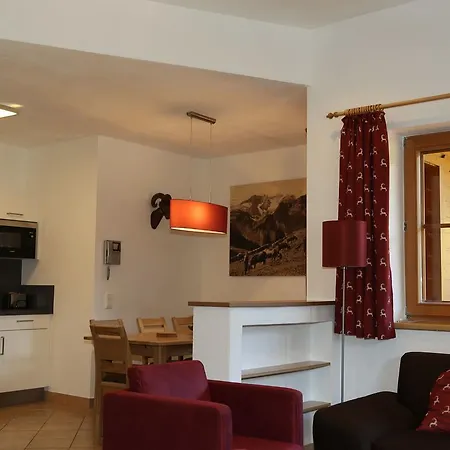 Σπίτι διακοπών Luxurious Holiday In Saalbach-hinterglemm With Barbecue
